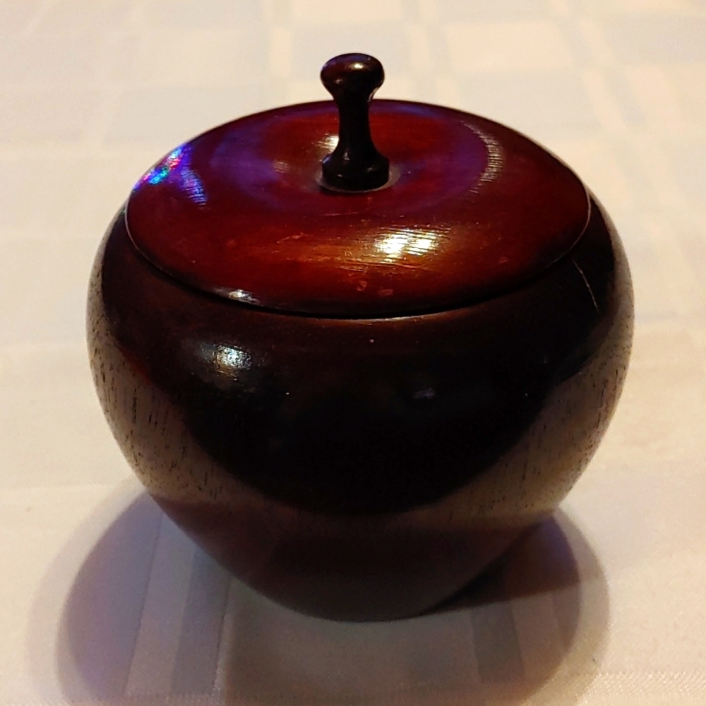 Wooden Apple Trinket Box with Lid